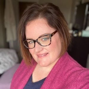 Meet your Posher, Kim